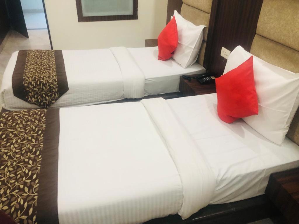 Roorkee Hotel Castle View מראה חיצוני תמונה