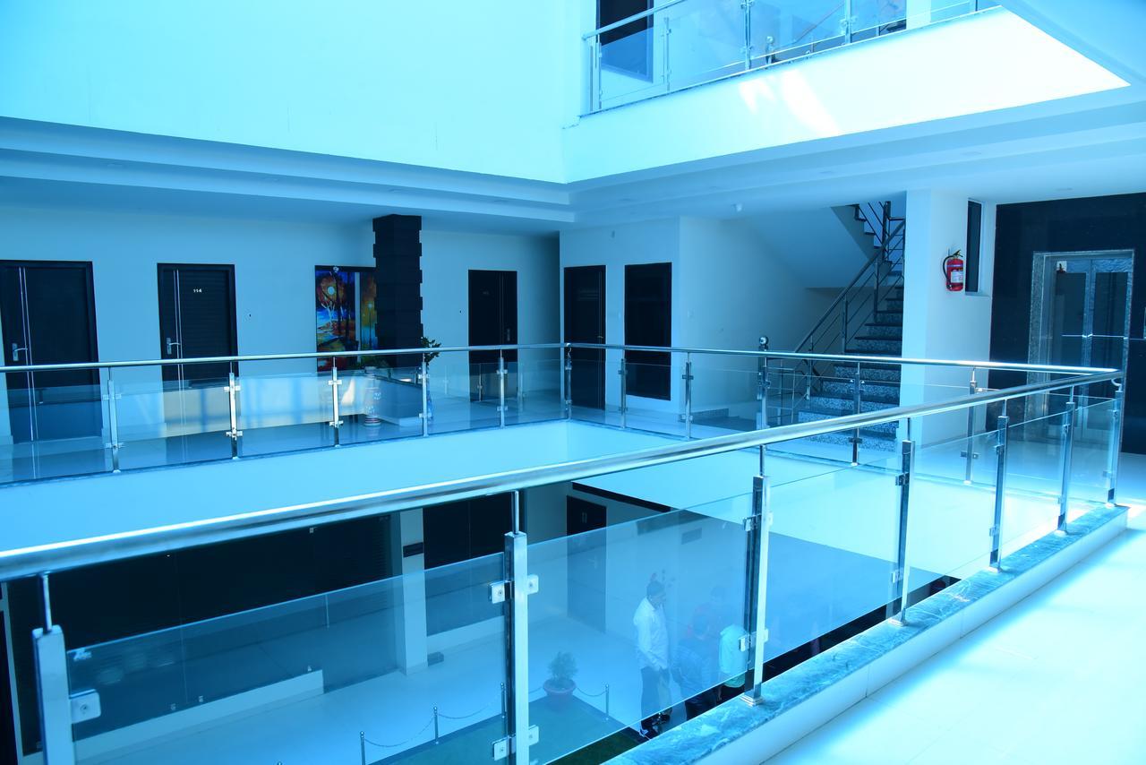 Roorkee Hotel Castle View מראה חיצוני תמונה